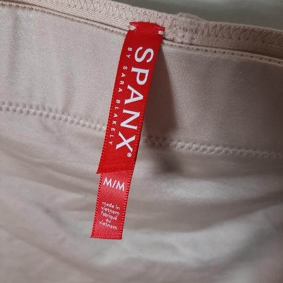 Spanx suit your fancy high waisted thong - Picture 3 of 8